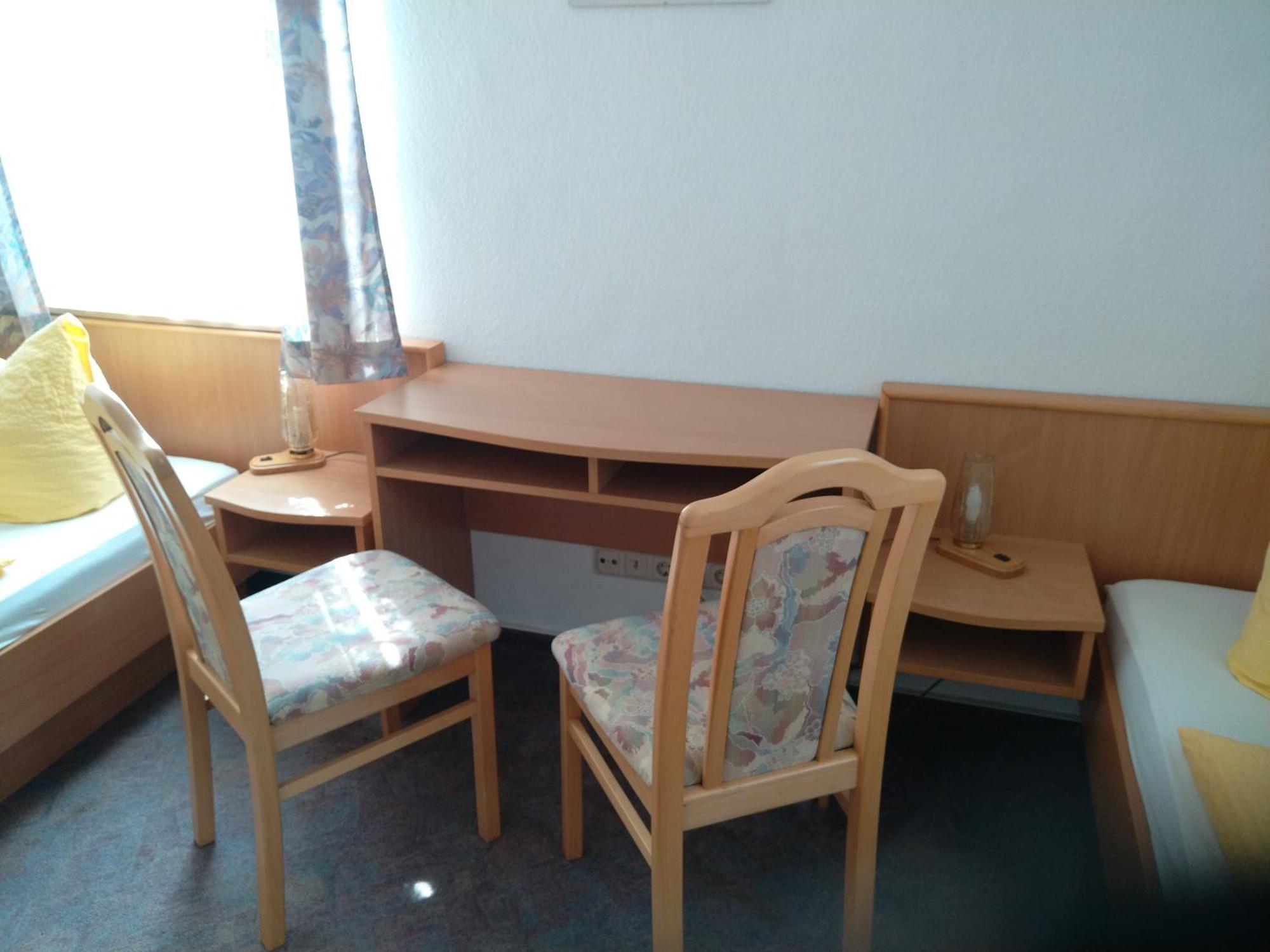 Pension Christ Waltershausen Bagian luar foto